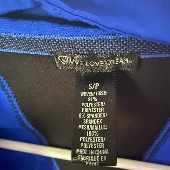 Ladies Activewear zip up jacket - Picture 3 of 6